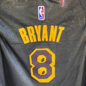 Meet your Posher, Damien